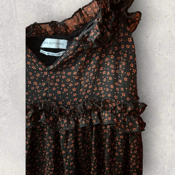 Urban Outfitters Maxi Dress - Picture 3 of 4